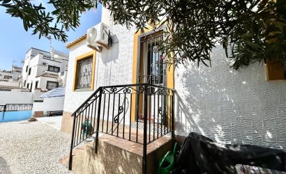 Reventa - Town House -
Los Altos - Costa Blanca