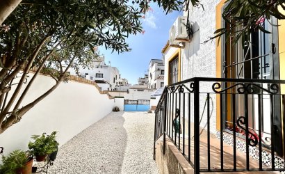 Reventa - Town House -
Los Altos - Costa Blanca