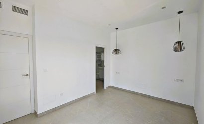 Reventa - Villa -
Los Alcazares - Dolores De Pacheco-santa Rosalía