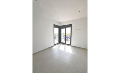 Reventa - Villa -
Los Alcazares - Dolores De Pacheco-santa Rosalía