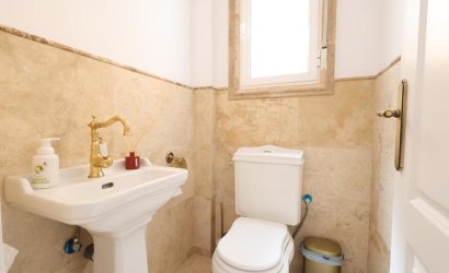 Resale - Villa -
Villamartin - Costa Blanca