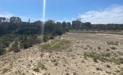 Reventa - Villa -
Guardamar del Segura - Costa Blanca