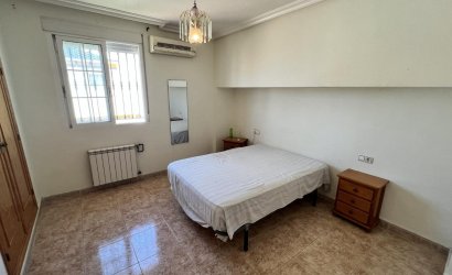Revente - Villa -
Torrevieja - Aguas Nuevas