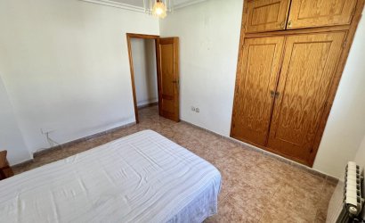 Revente - Villa -
Torrevieja - Aguas Nuevas