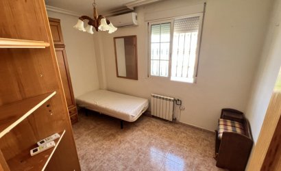 Revente - Villa -
Torrevieja - Aguas Nuevas