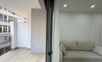 Revente - Apartment -
Torrevieja - Estacion De Autobuses