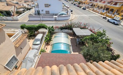 Revente - Villa -
Orihuela Costa - Cabo Roig