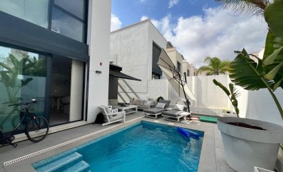 Revente - Villa -
Orihuela Costa - Villamartín-las Filipinas