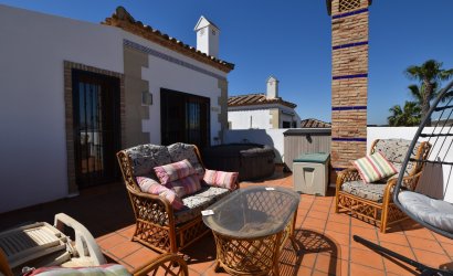 Herverkoop - Villa -
Algorfa - Inland