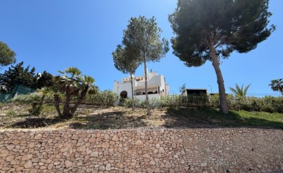 Herverkoop - Villa -
Orihuela - Inland