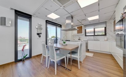 Herverkoop - Villa -
Torrevieja - Costa Blanca