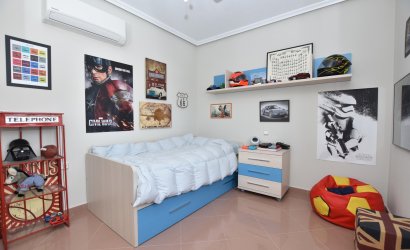 Resale - Villa -
Orihuela Costa - Costa Blanca