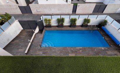 Resale - Villa -
Orihuela Costa - Costa Blanca