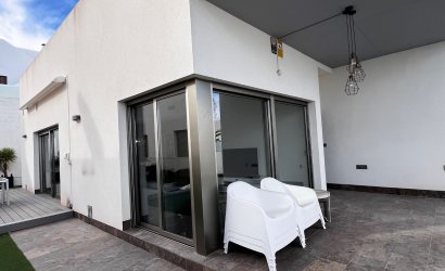 Resale - Villa -
Orihuela Costa - Costa Blanca