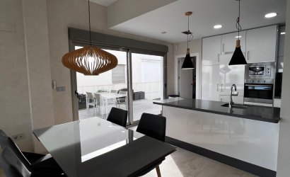 Resale - Villa -
Orihuela Costa - Costa Blanca