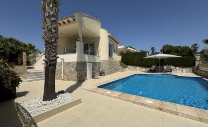 Herverkoop - Villa -
Orihuela Costa - Costa Blanca