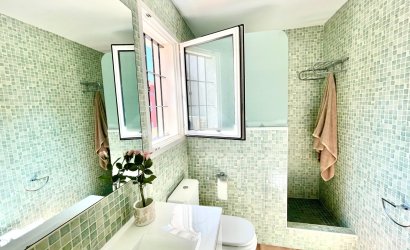Herverkoop - Town House -
Torre de la Horadada - Costa Blanca