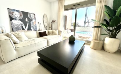 Herverkoop - Villa -
San Miguel de Salinas - Inland
