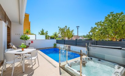 Reventa - Town House -
Formentera del Segura - Costa Blanca