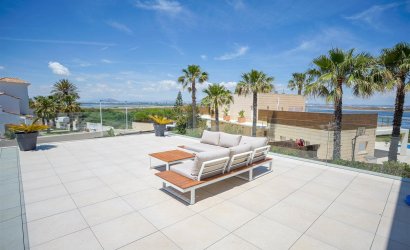 Herverkoop - Villa -
La Manga del Mar Menor - Costa Calida