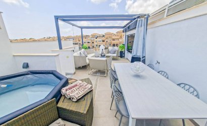 Resale - Villa -
Villamartin - Costa Blanca