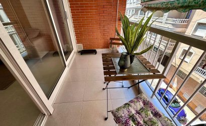 Resale - Apartment -
Torrevieja - Habaneras
