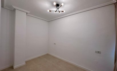 Resale - Apartment -
Torrevieja - Habaneras