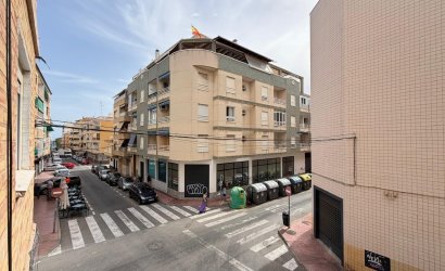 Revente - Apartment -
Torrevieja - Estacion De Autobuses