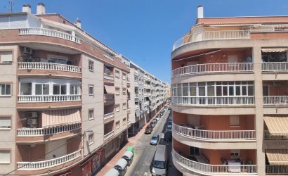 Reventa - Apartment -
Torrevieja - Estacion De Autobuses
