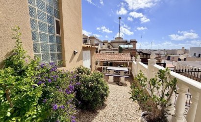 Reventa - Town House -
Orihuela Costa - Costa Blanca