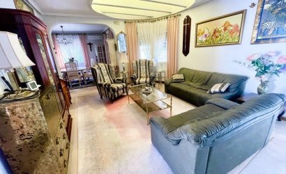 Herverkoop - Villa -
Ciudad Quesada - Costa Blanca