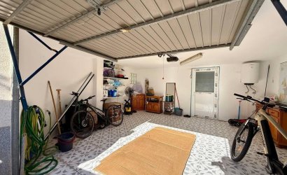 Reventa - Villa -
Orihuela Costa - Playa Flamenca