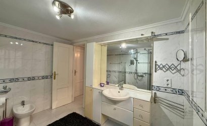 Reventa - Villa -
Orihuela Costa - Playa Flamenca