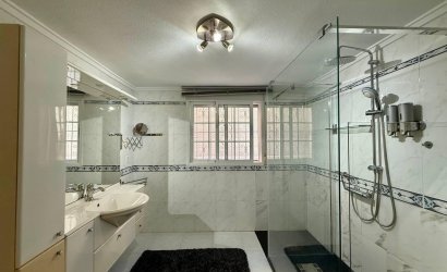 Reventa - Villa -
Orihuela Costa - Playa Flamenca