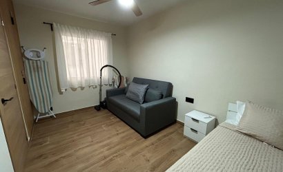 Revente - Apartment -
Torrevieja - Estacion De Autobuses