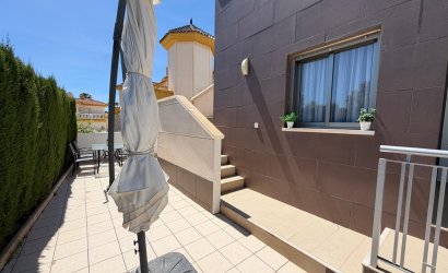 Reventa - Villa -
Ciudad Quesada - Dona Pepa