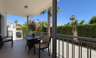 Reventa - Villa -
Ciudad Quesada - Dona Pepa