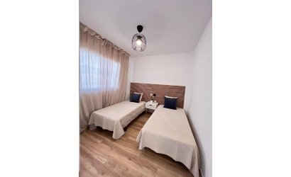 Revente - Duplex -
Orihuela - Urbanización Perla Del Mar