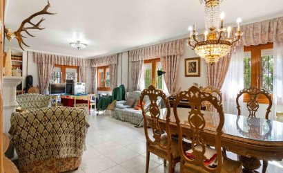 Revente - Villa -
Torrevieja - Los Balcones