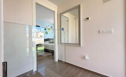 Revente - Villa -
Torrevieja - Aguas Nuevas