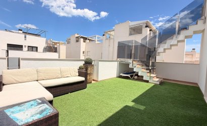 Revente - Villa -
Torrevieja - Aguas Nuevas