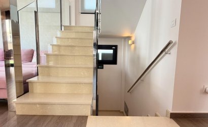 Revente - Villa -
Torrevieja - Aguas Nuevas