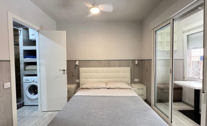 Resale - Apartment -
Torrevieja - Playa del Cura