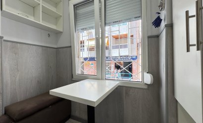 Resale - Apartment -
Torrevieja - Playa del Cura
