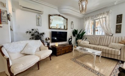 Reventa - Town House -
Orihuela Costa - Costa Blanca