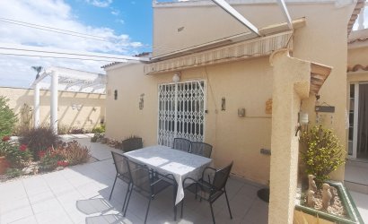 Herverkoop - Villa -
Villamartin - Costa Blanca