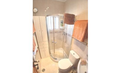 Herverkoop - Villa -
Villamartin - Costa Blanca