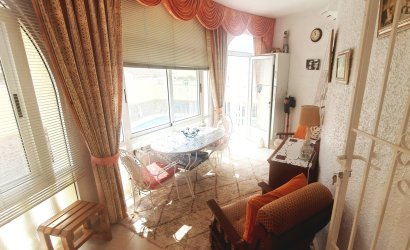 Herverkoop - Villa -
Villamartin - Costa Blanca