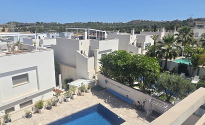 Herverkoop - Villa -
San Miguel de Salinas - Inland