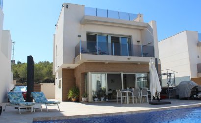 Herverkoop - Villa -
San Miguel de Salinas - Inland